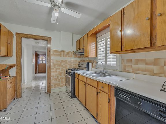 4th image of 2810 Van Buren Ave