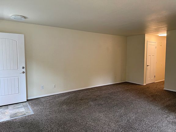 5th image of 2917 60th Ln SE Unit B