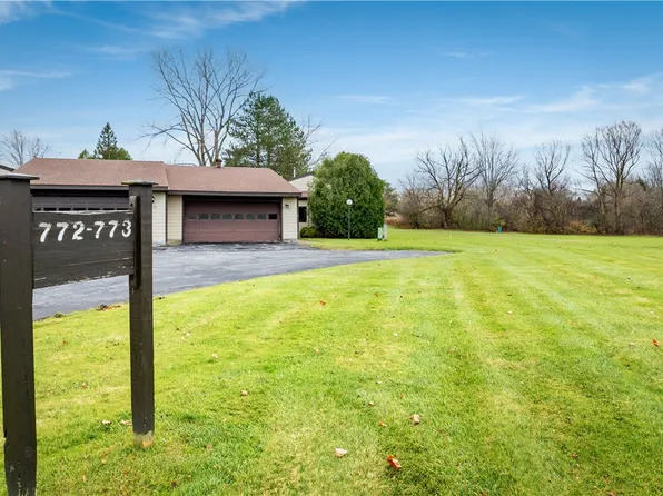 773 Village Blvd S, Baldwinsville, NY 13027