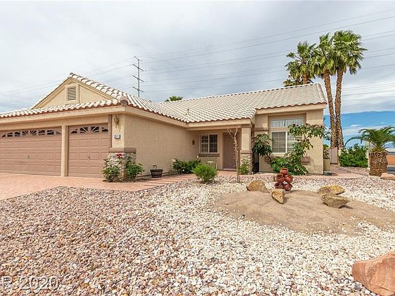 2nd image of 3511 Yorba Linda Dr