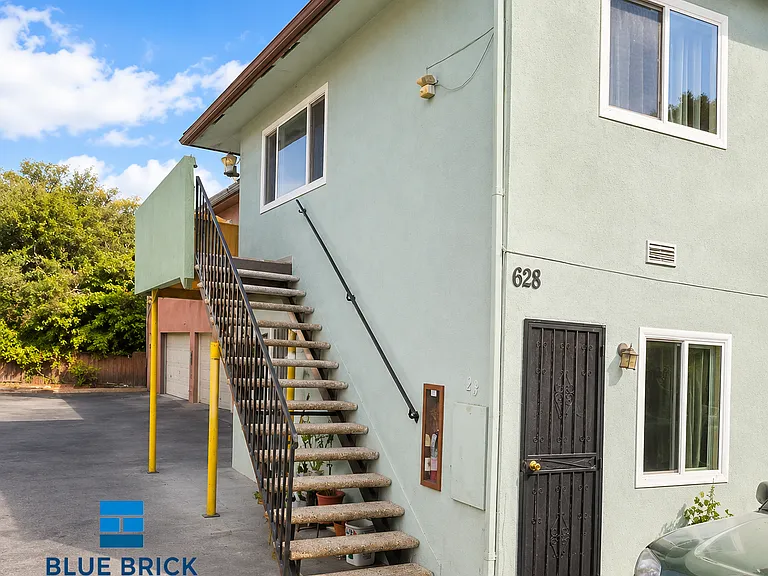 628 S Burger Ave #2 — Photo 3