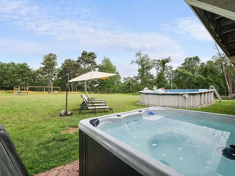 133 Montanesca Rd — Photo 7