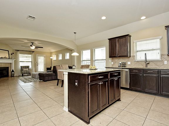 Kit, Breakfast, Family Rm