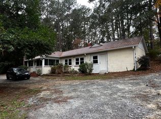 945 Sheldon Rd, Southern pines, NC 28387