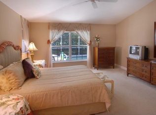 5894 Northridge Dr N, Naples, FL 34110