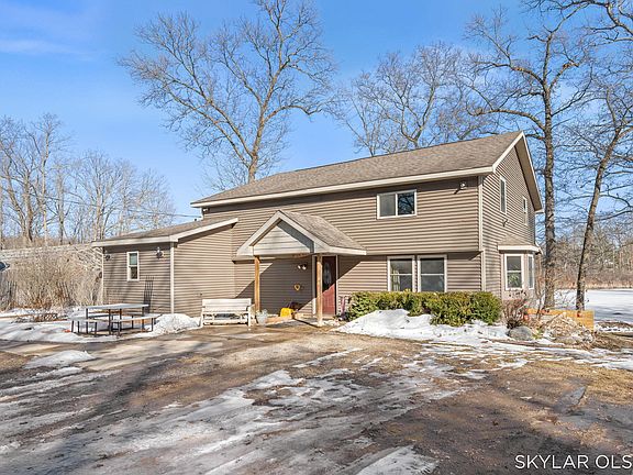 2nd image of 520 N Campbell Rd