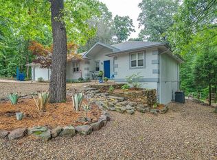 7 Burnham Dr, Bella Vista, AR 72715