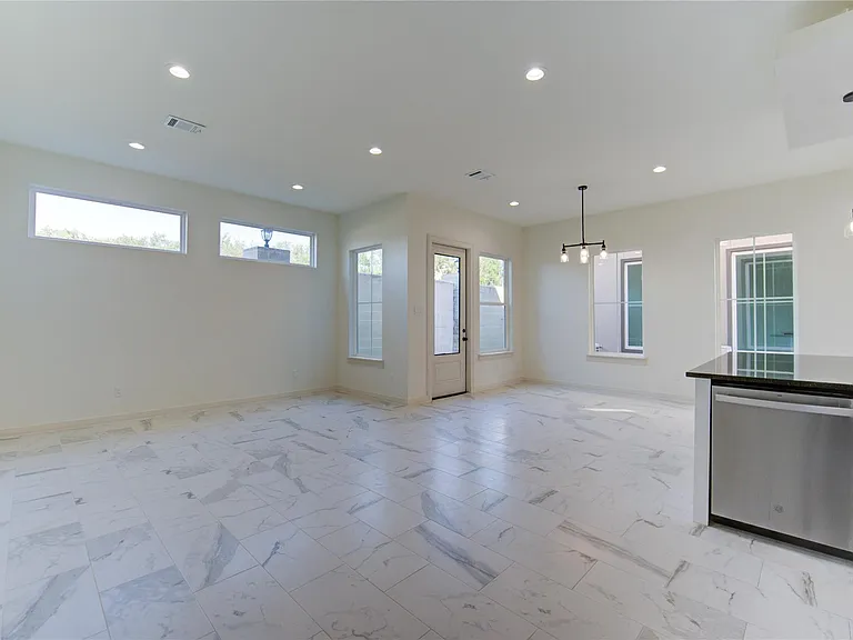 2922 El Fenice Ln — Photo 24
