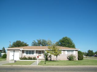 800 Maple Ave, Panhandle, TX 79068