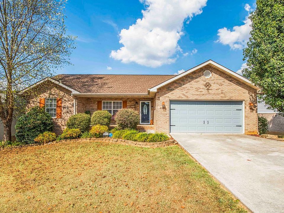 1st image of 2517 Willow Bend Dr