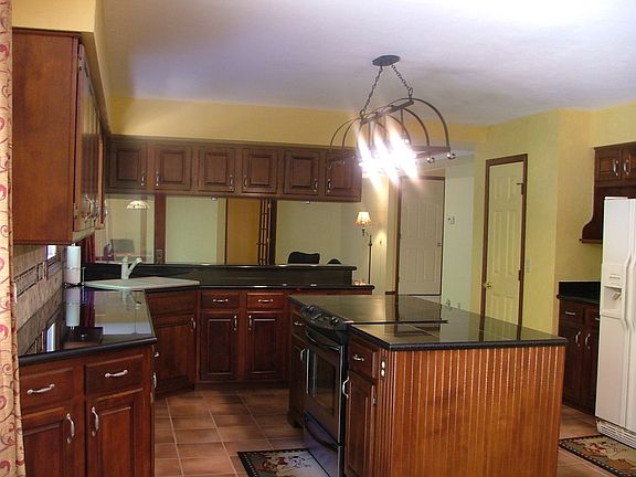 Large Island w/new stove