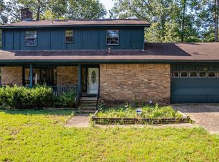 11 Crape Myrtle Pl, Little Rock, AR 72210