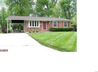 2715 Kelsey Ct, Saint Charles, MO 63301
