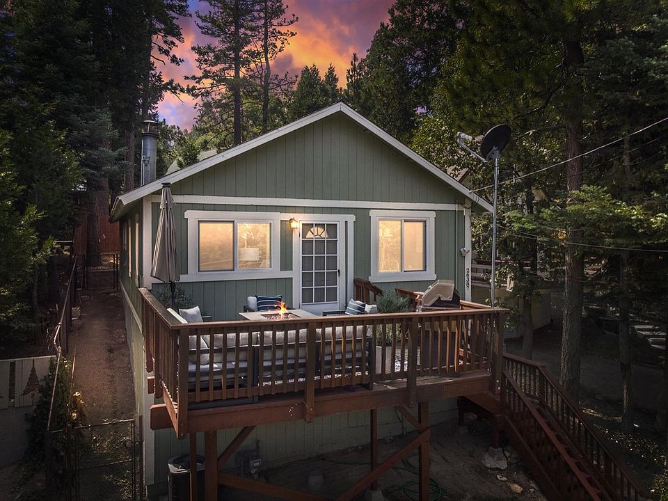 1st image of 26387 Lake Forest Dr