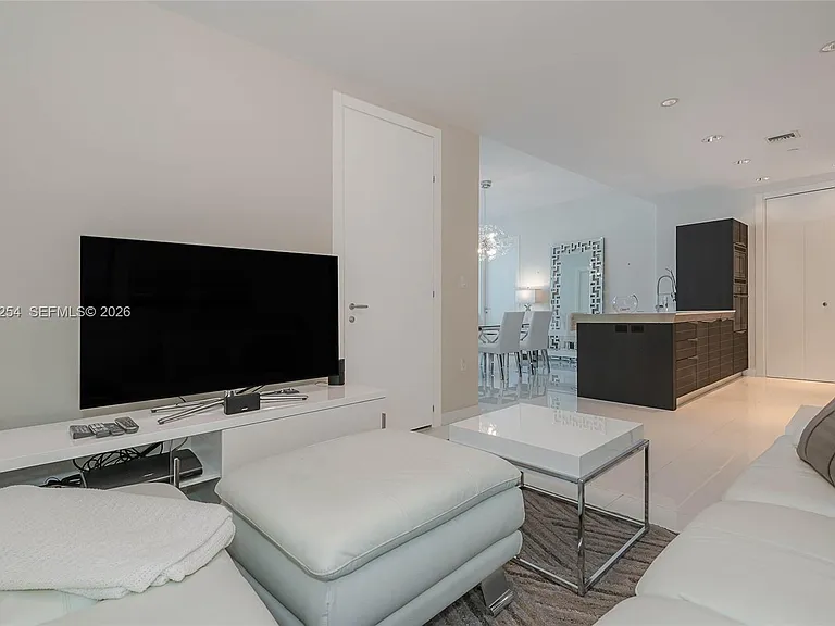 200 Biscayne Boulevard Way #5109 — Photo 13