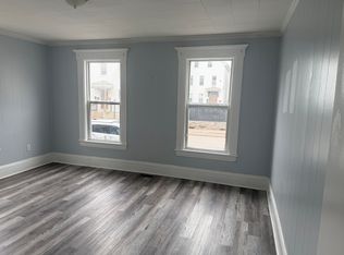 201 Auburn St #1, Manchester, NH 03103