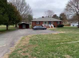 1039 S Providence Rd, North Chesterfield, VA 23236