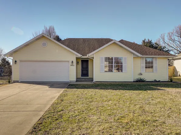 902 S Whippoorwill Drive, Strafford, MO 65757
