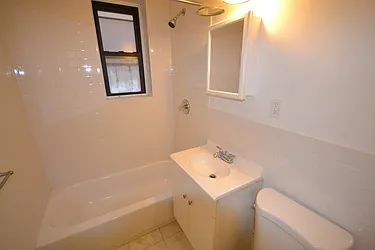 Rented by Silverstein Collection LLC 