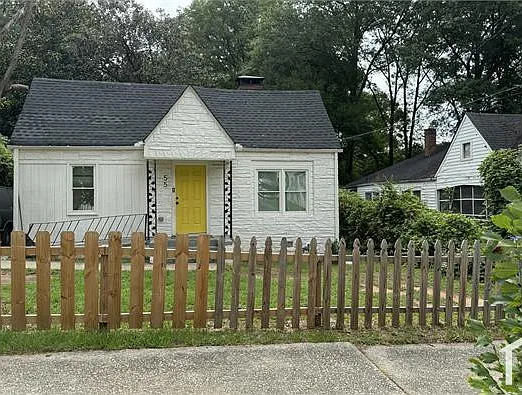 55 Chappell Rd NW — Photo 8