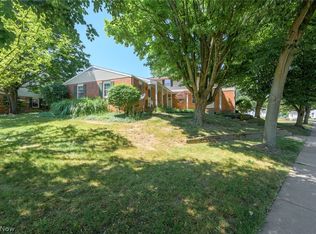 1376 Athena Dr, Kent, OH 44240