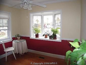 5th image of 1211 N Taylor St