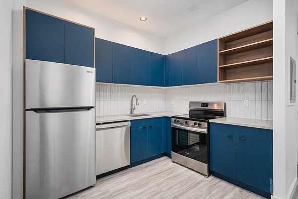 Rented by Nooklyn NYC LLC | media 65