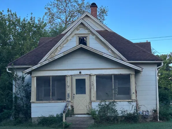301 S Kansas Ave, Chanute, KS 66720