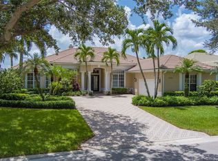 2042 SW Bradford Pl, Palm City, FL 34990