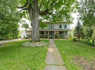 136 Bushnell Rd, Mayfield, NY 12117