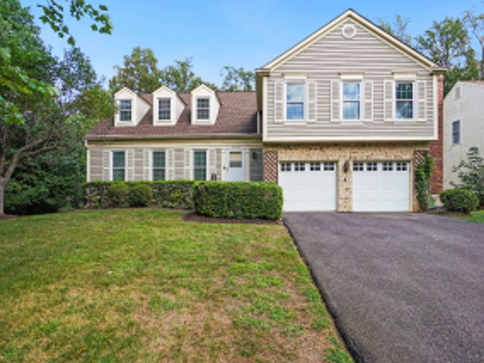 1st image of 18529 Heritage Hills Dr