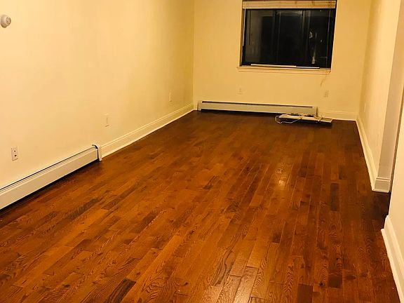 5th image of 149-17 Sanford Ave #3A