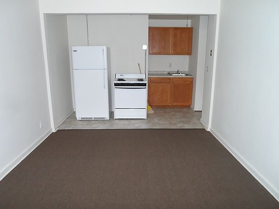 4th image of 8728 W Melvina St