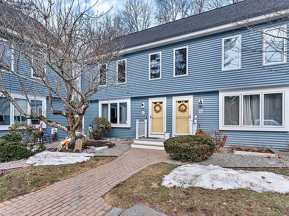 5th image of 5 Village Way APT C