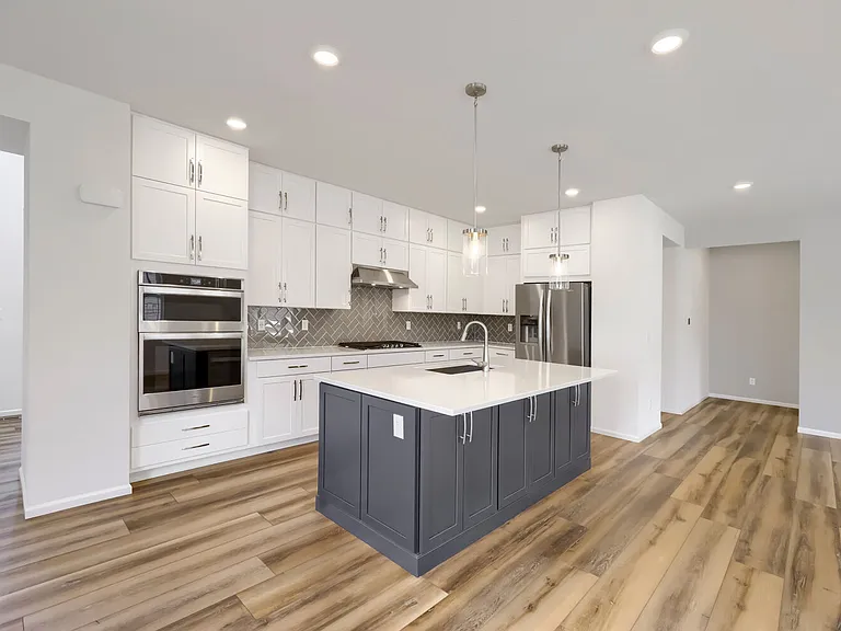 17214 W 94th Ave — Photo 11