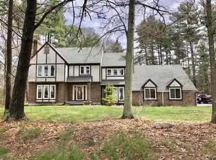 342 Maple St, Bellingham, MA 02019