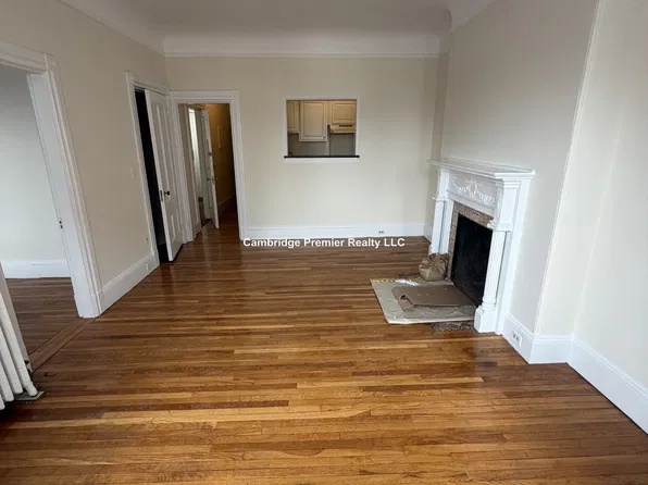 885 Massachusetts Ave, Cambridge, MA