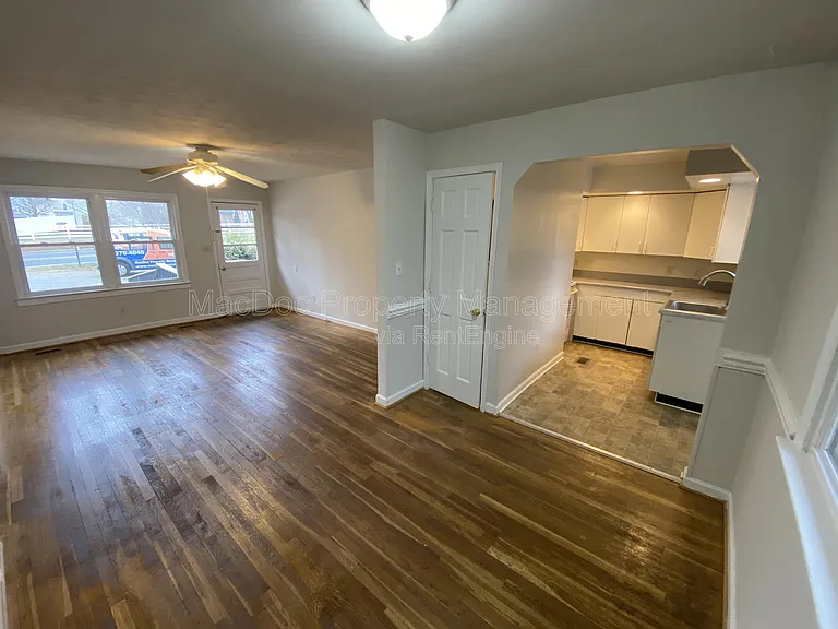 11308 Gordon Rd — Photo 6