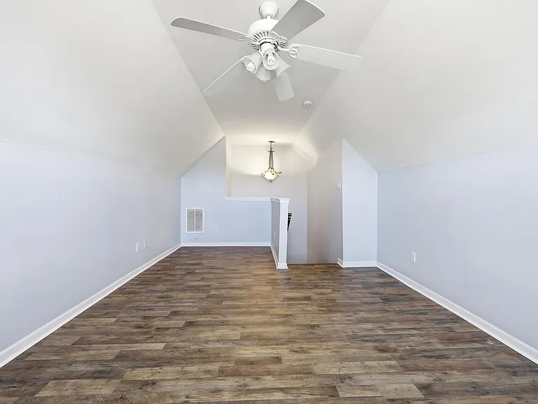 3440 Royal Highland Dr — Photo 25