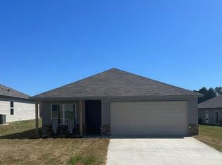 7049 Potomac Trl, Bauxite, AR 72011