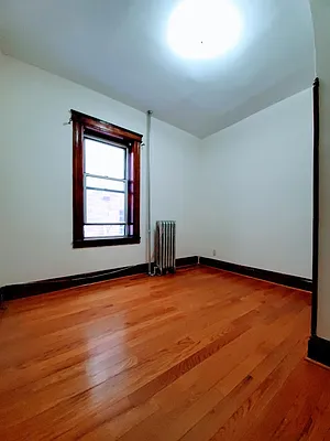 Rented by Compass | media 7