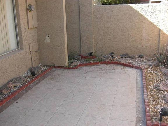 4th image of 7325 N 44th Ave