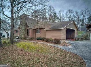 10 Indian River Rd SE, Lindale, GA 30147