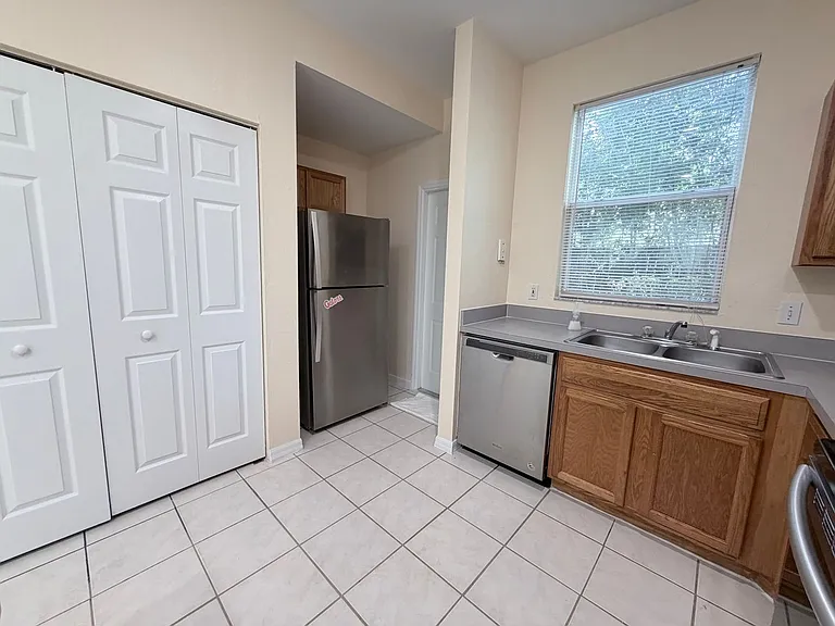 3880 SW 20th Ave #1509 — Photo 11