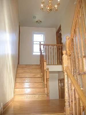 2nd image of 1745 W Albion Ave APT 3S