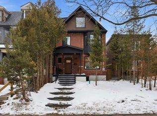 90 Garden Ave, Toronto, ON M6R1H7
