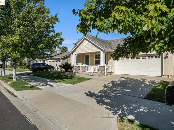 1349 Tiffany Dr, Brentwood, CA 94513
