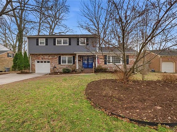 2nd image of 208 Shifting Log Dr