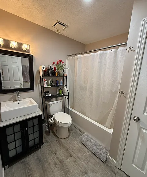 1402 Summer Hill Dr — Photo 6