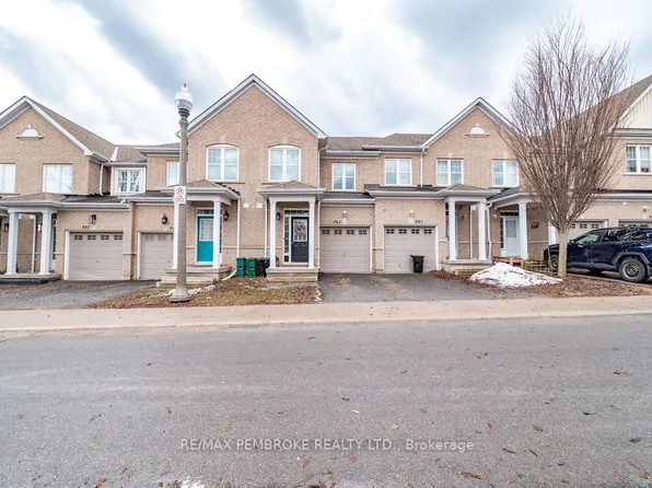 843 Newmarket Ln, Kingston, ON K7K 0C8